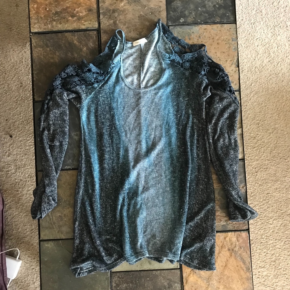 Buckle Glitter Blue Ombre Open Shoulder